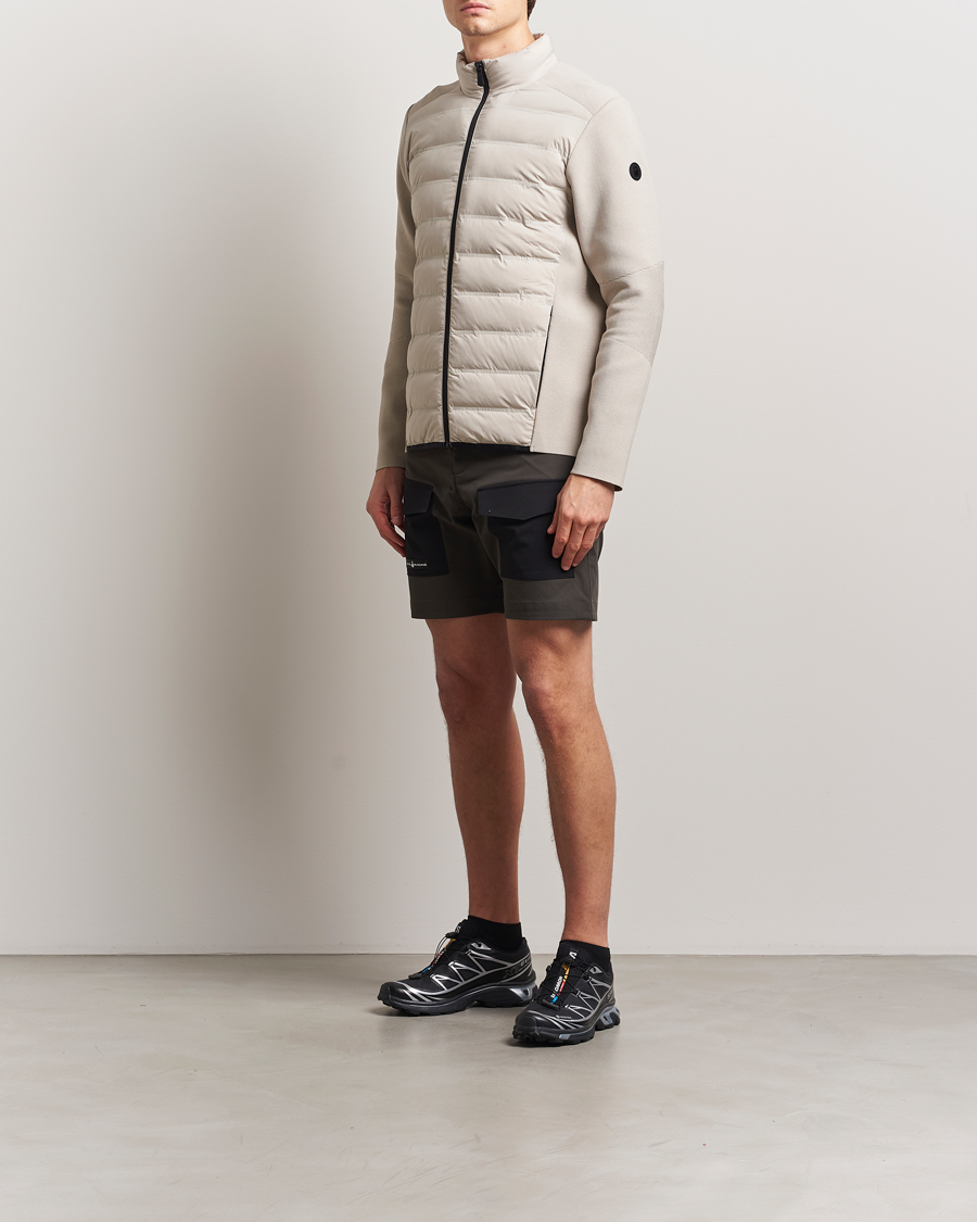 Herre | Jakker | Sail Racing | Element Seamless Hybrid Jacket Sand