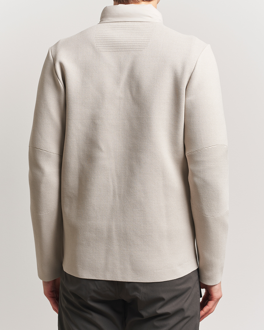 Herre | Jakker | Sail Racing | Element Seamless Hybrid Jacket Sand