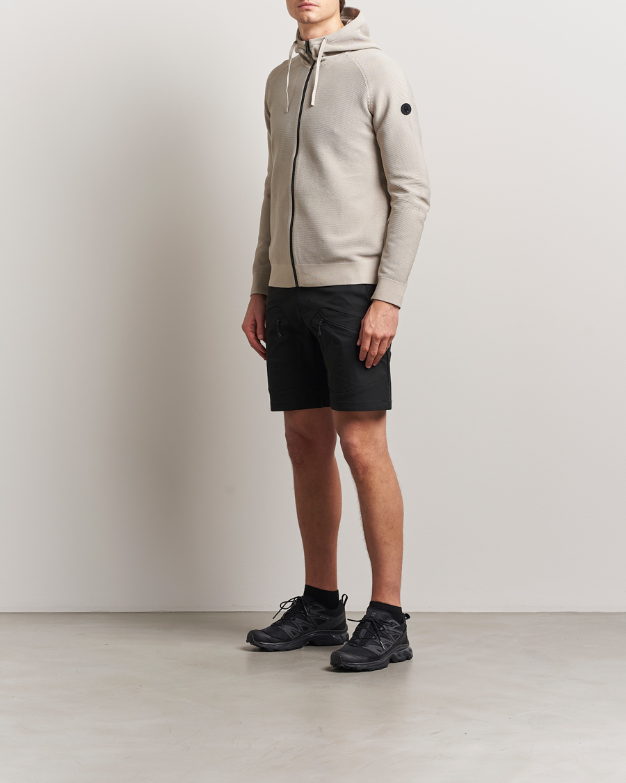 Herre | Gensere | Sail Racing | Element Seamless Hooded Full Zip Sand