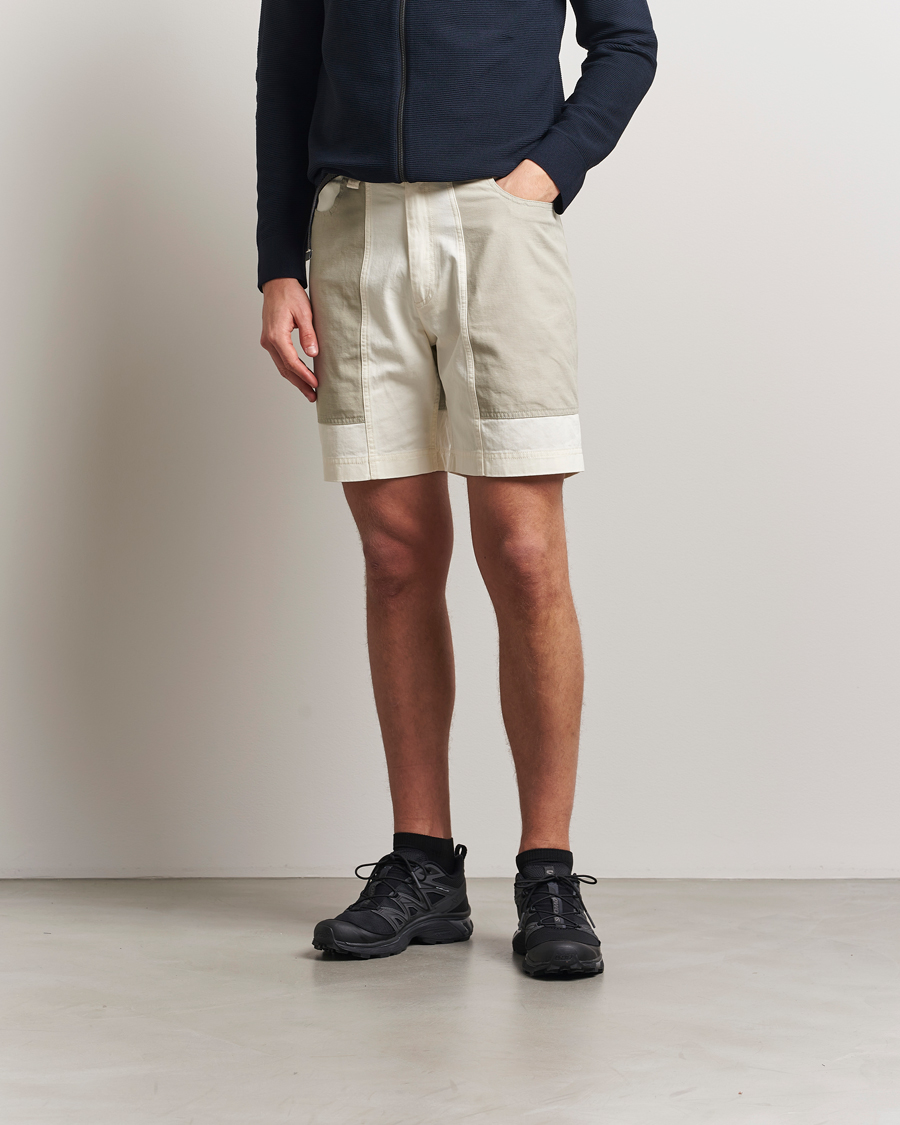 Herre | Shorts | Sail Racing | Breeze Cotton Twill Blocked Shorts Off White