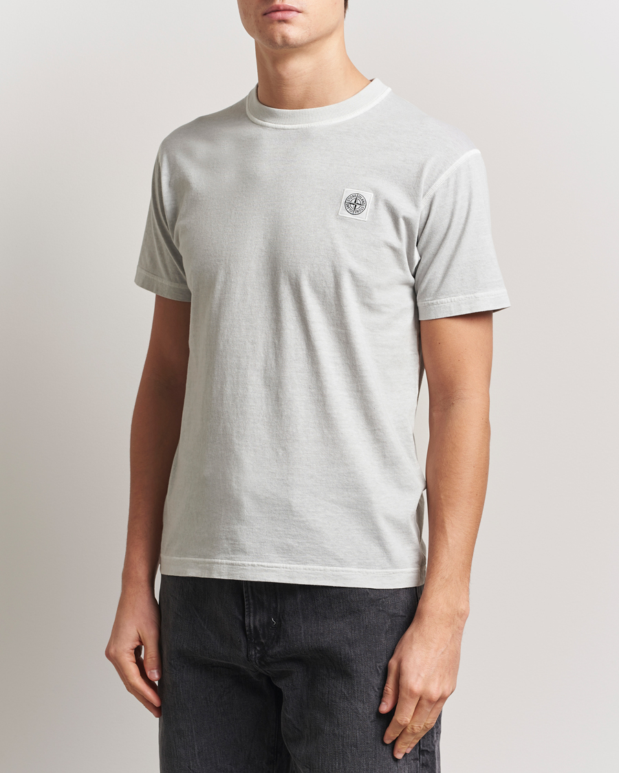 Herre | T-Shirts | Stone Island | Organic Cotton Fissato Effect T-Shirt Pearl Grey