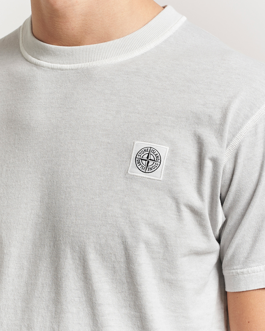 Herre | T-Shirts | Stone Island | Organic Cotton Fissato Effect T-Shirt Pearl Grey