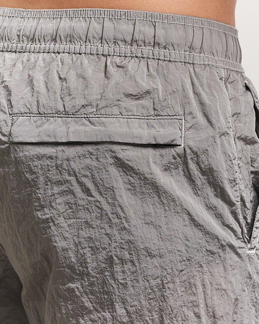 Herre | Badeshorts | Stone Island | Nylon Metal Econyl Swimshorts Pearl Grey