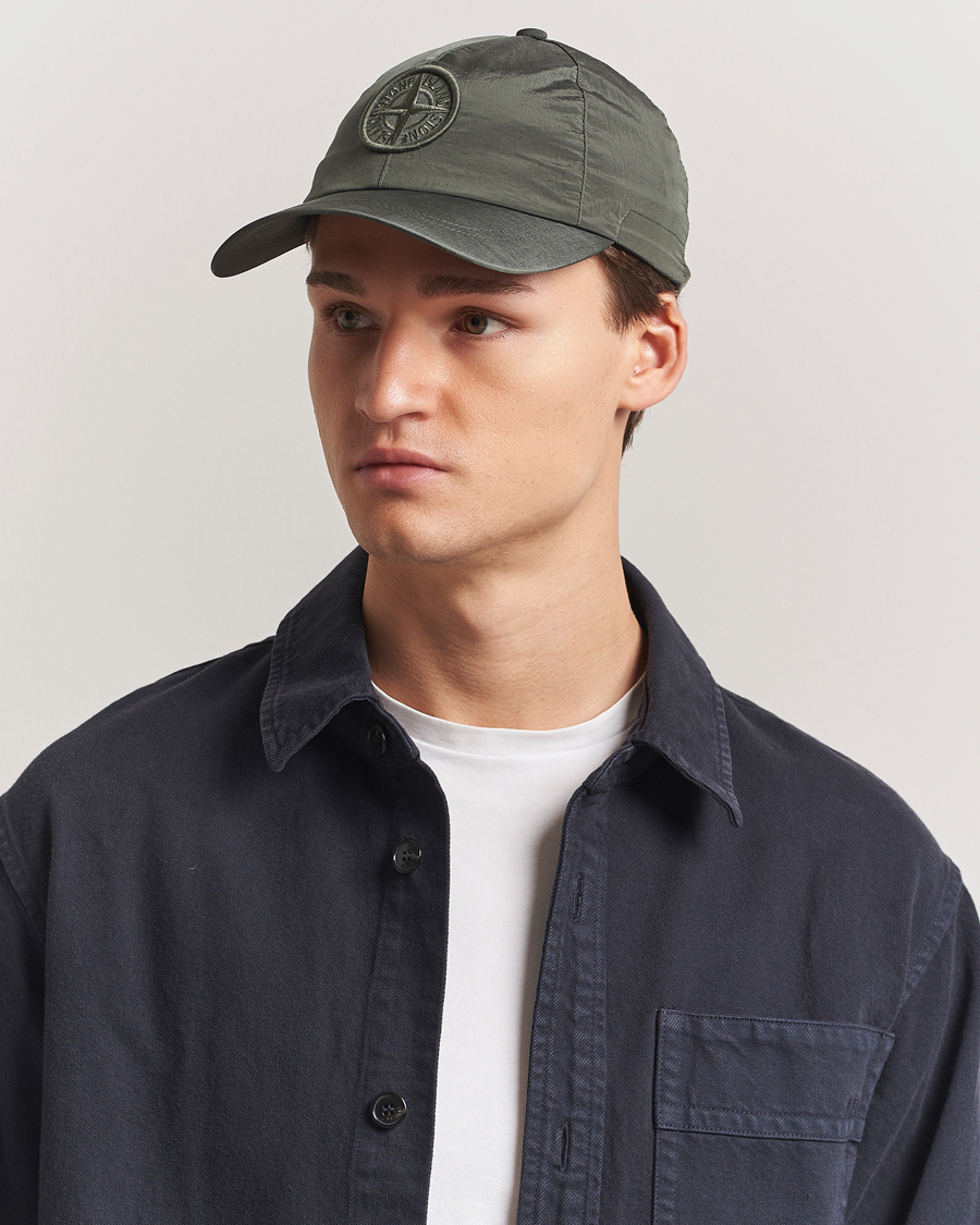 Herre | Hatter og capser | Stone Island | Nylon Metal Cap Musk