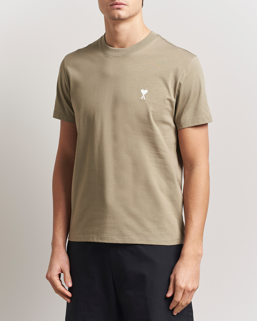 Herre | T-Shirts | AMI | Off White Heart Logo T-Shirt Beige