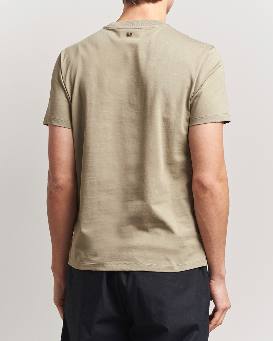 Herre | T-Shirts | AMI | Off White Heart Logo T-Shirt Beige