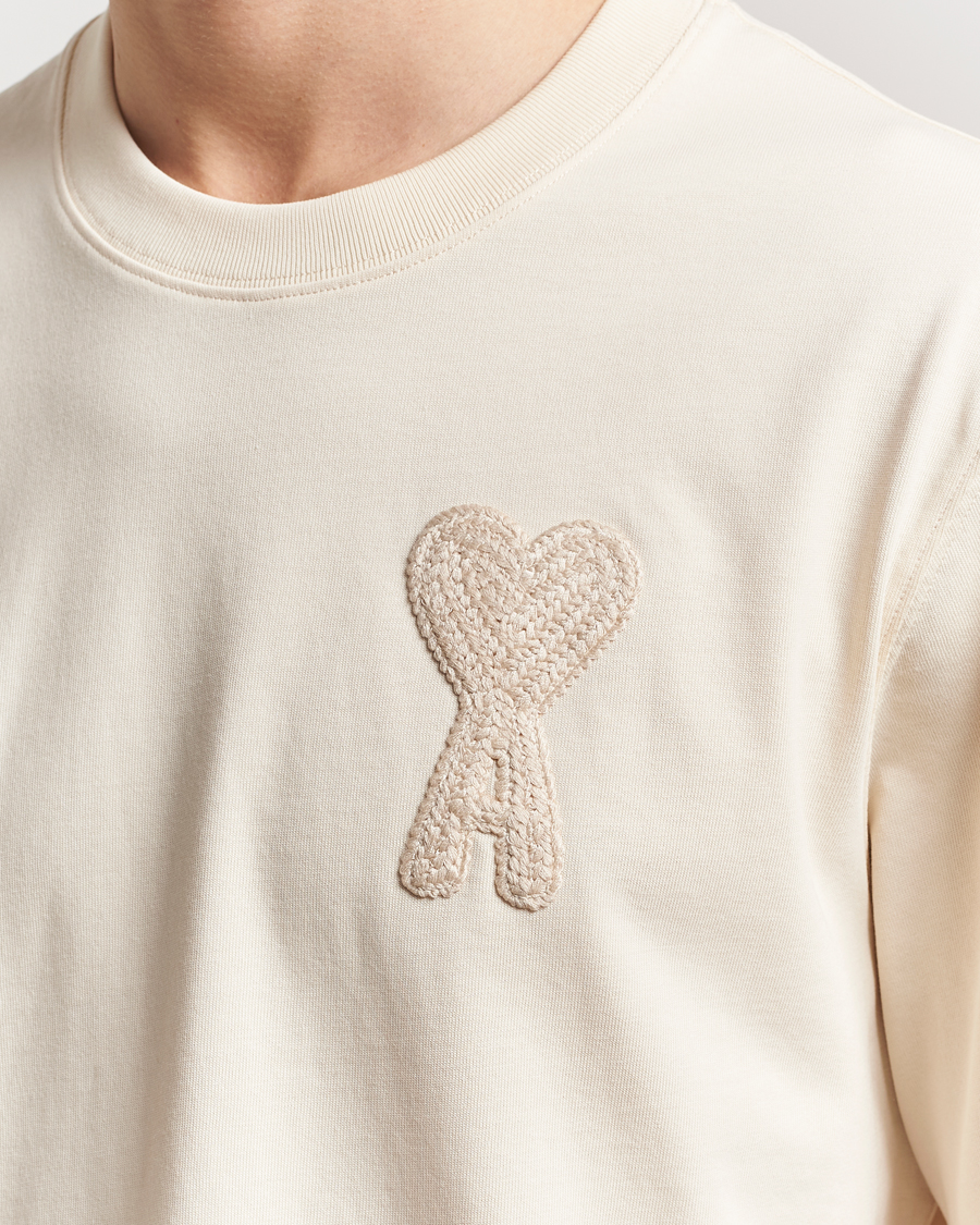 Herre | T-Shirts | AMI | Bouclé Heart T-Shirt White Cream