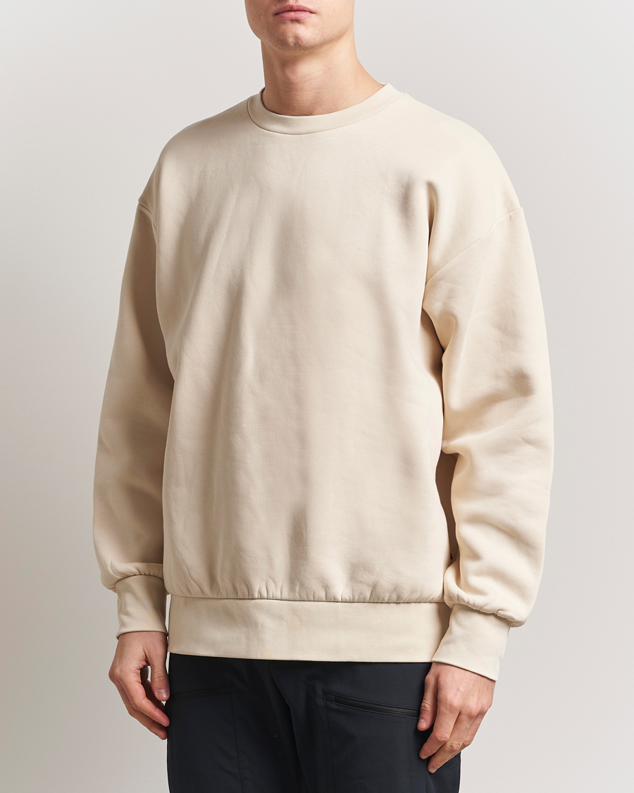 Herre | Gensere | Peak Performance | Original Stomp Crew Neck Sweatshirt Sand Fog