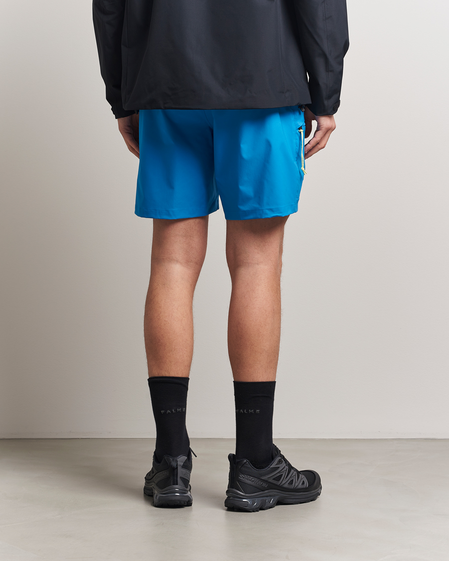 Herre | Shorts | Peak Performance | Outdoor Cargo Shorts Brilliant Blue