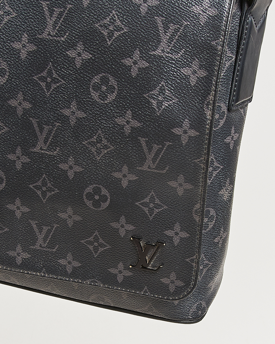 Herre | Louis Vuitton Pre-Owned District MM Bag Monogram Eclipse | Louis Vuitton Pre-Owned | District MM Bag Monogram Eclipse