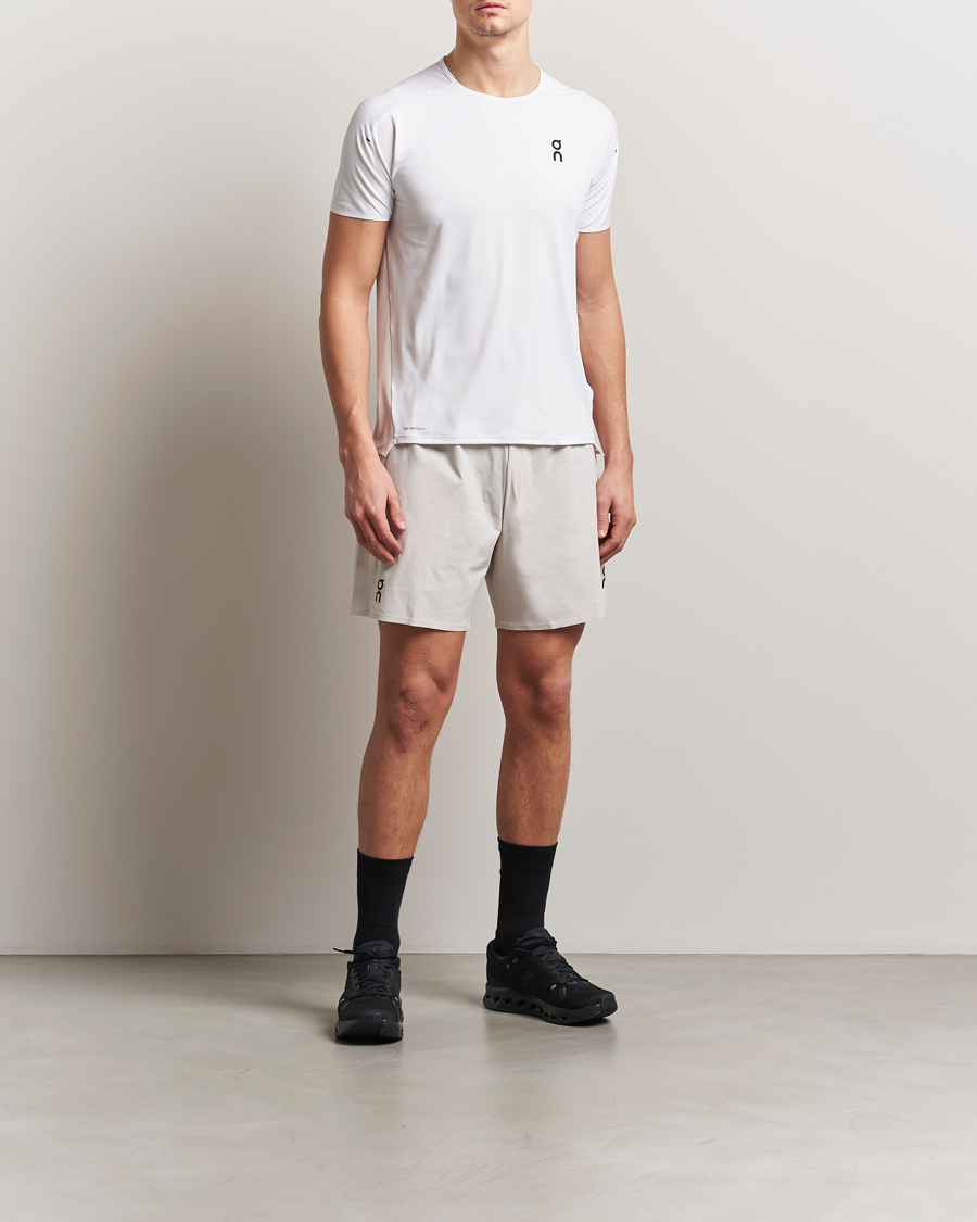 Herre | T-Shirts | On | Performance T-Shirt White