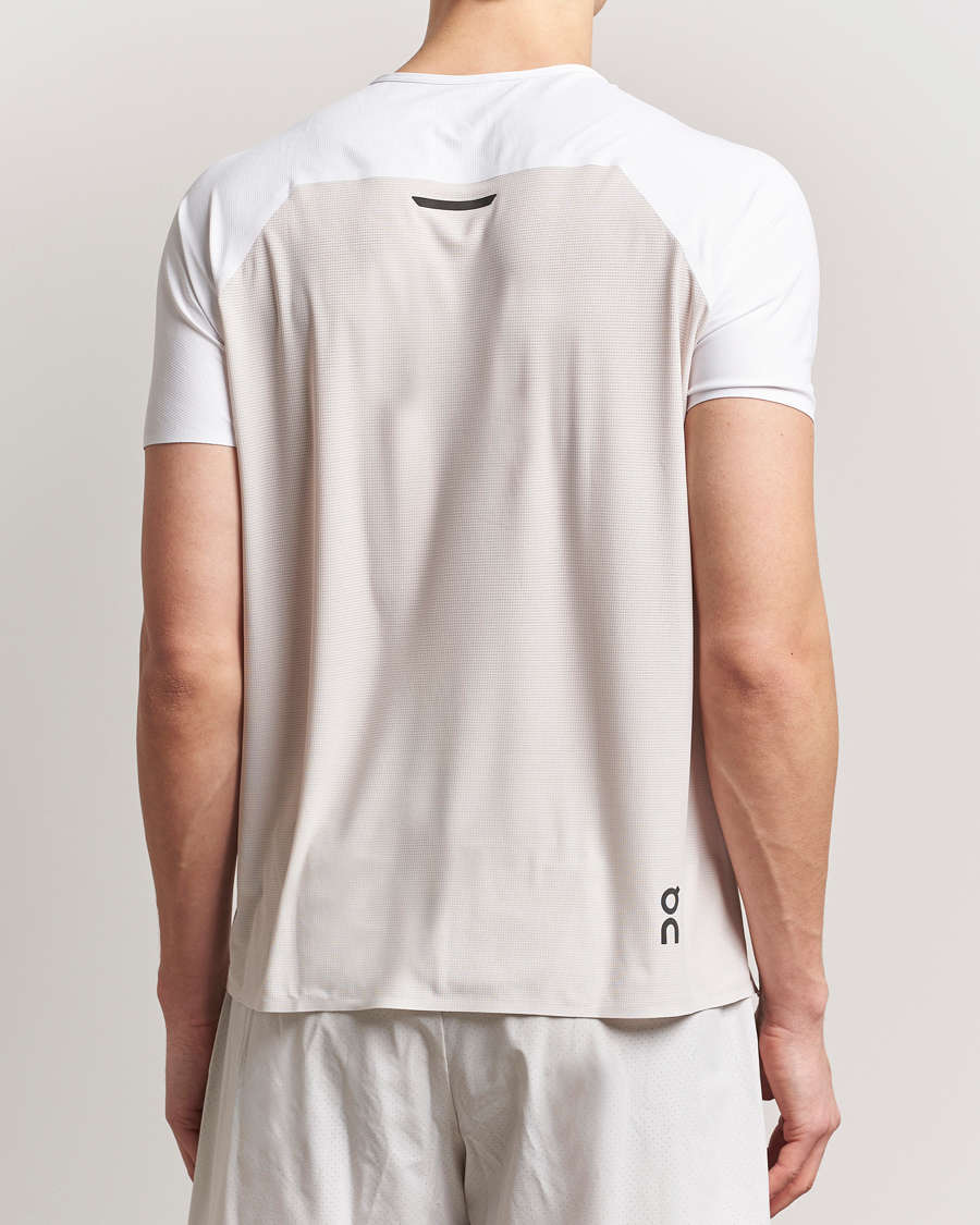 Herre | T-Shirts | On | Performance T-Shirt White