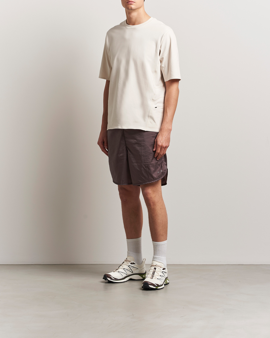 Herre | T-Shirts | Oakley | Latitude Flight T-Shirt Mist