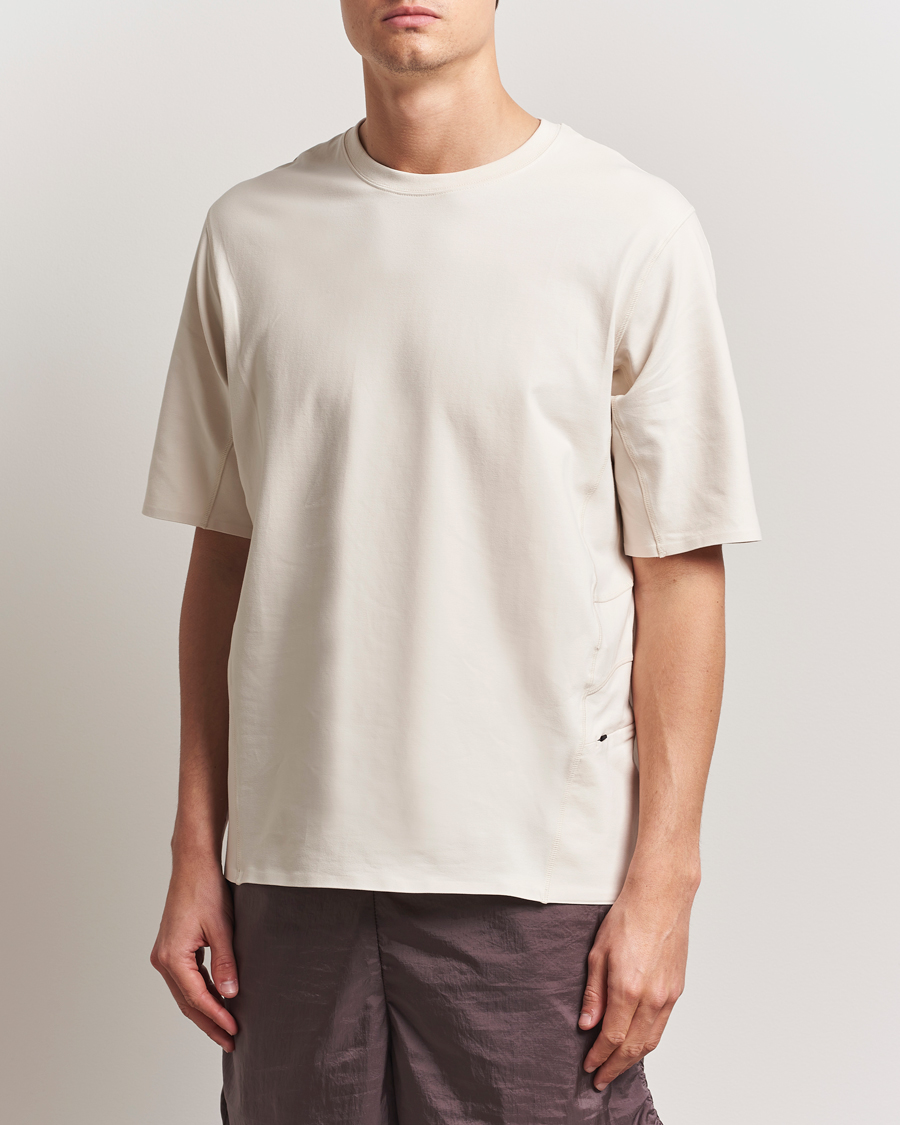 Herre | T-Shirts | Oakley | Latitude Flight T-Shirt Mist