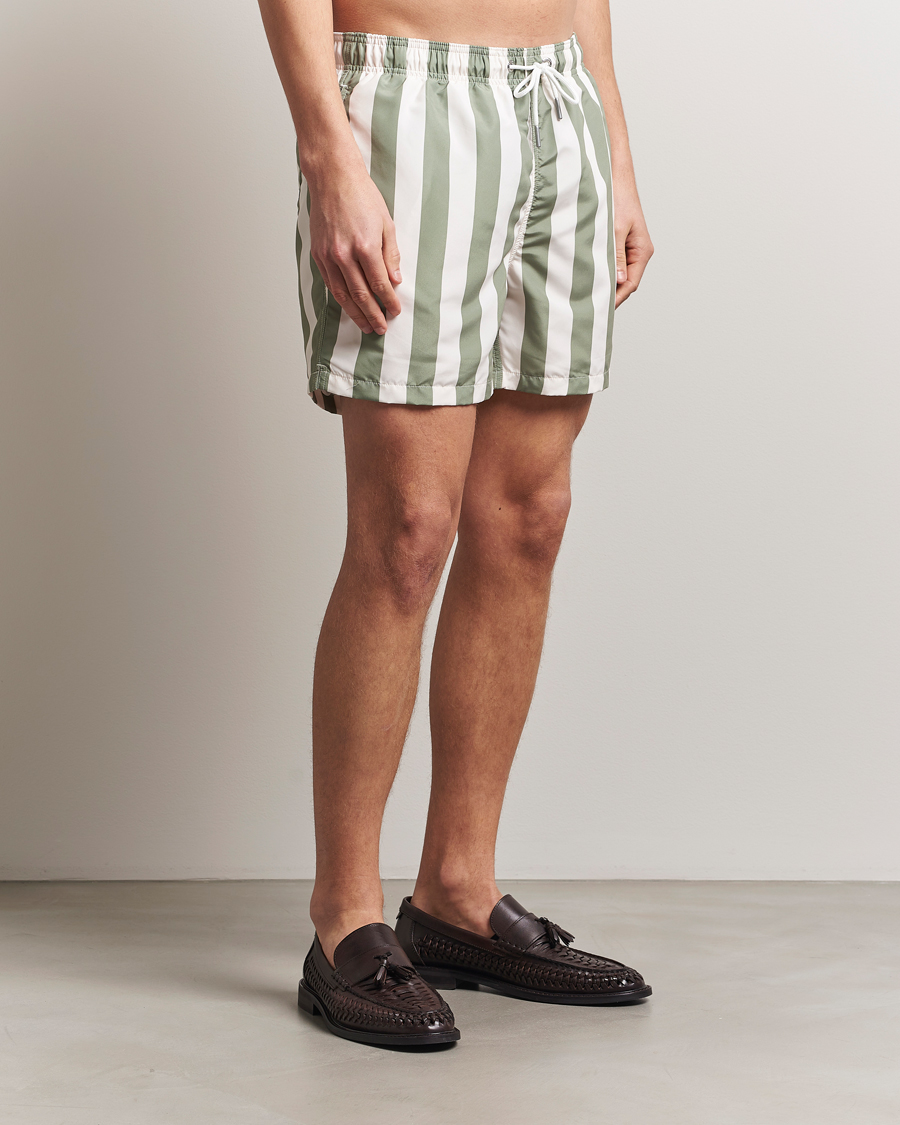 Herre | Badeshorts | GANT | Blockstriped Swimshorts Kalamata Green