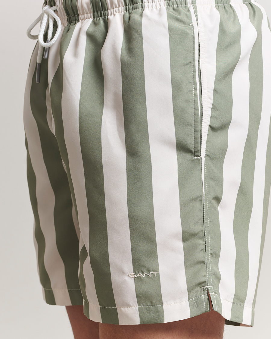 Herre | Badeshorts | GANT | Blockstriped Swimshorts Kalamata Green
