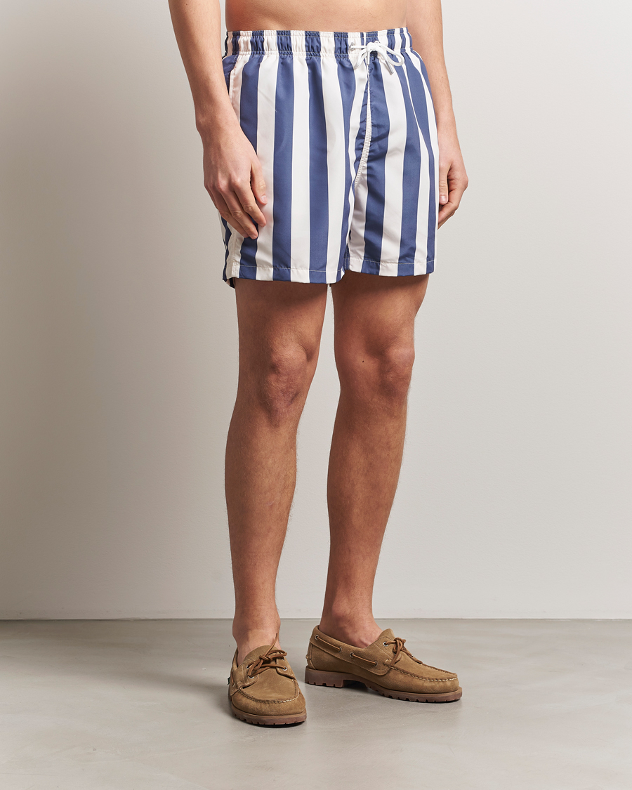 Herre | Badeshorts | GANT | Blockstriped Swimshorts Dusty Navy