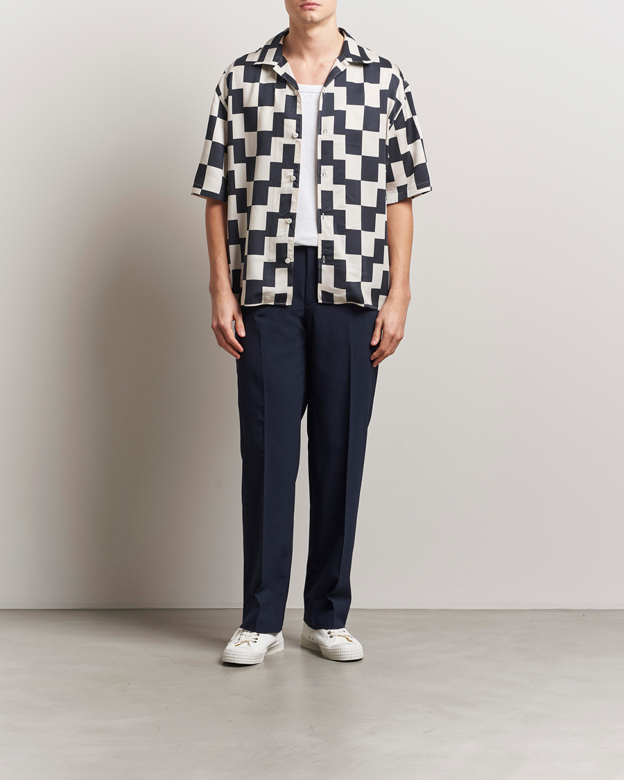 Herre | Skjorter | J.Lindeberg | Ellis Stack Bridge Print Shirt Black