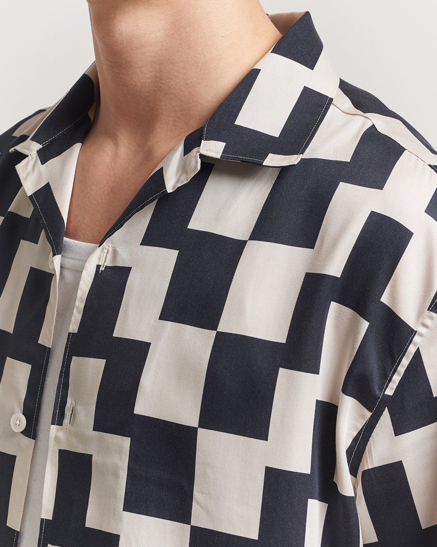 Herre | Skjorter | J.Lindeberg | Ellis Stack Bridge Print Shirt Black