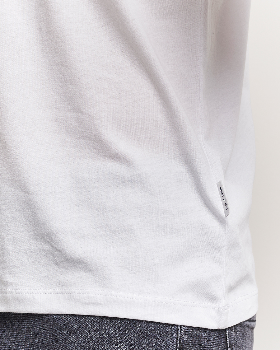 Herre | T-Shirts | Tiger of Sweden | Dillan Crew Neck T-Shirt White