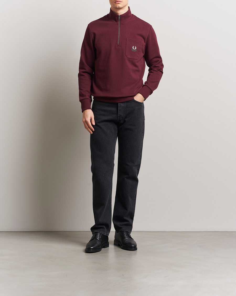 Herre | Gensere | Fred Perry | Embroidered Champion Half Zip Oxblood
