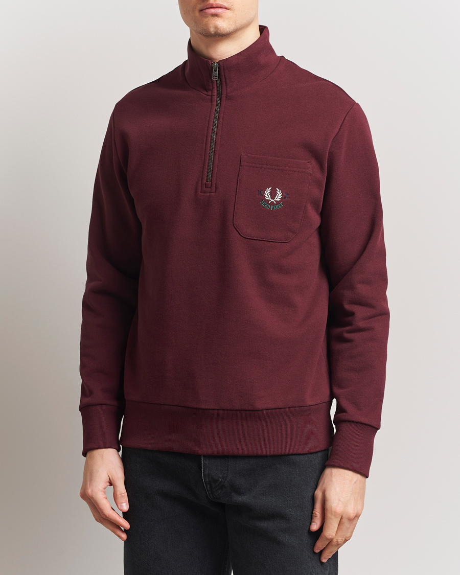 Herre | Gensere | Fred Perry | Embroidered Champion Half Zip Oxblood