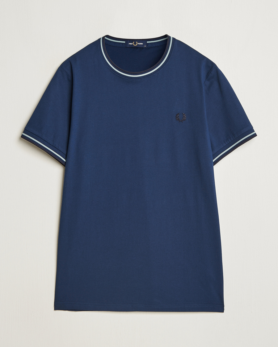 Herre | T-Shirts | Fred Perry | Twin Tipped T-Shirt Tennis Blue