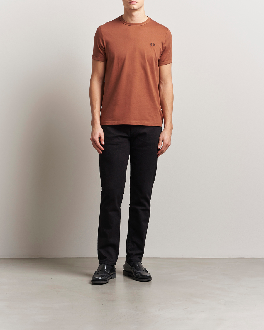 Herre | T-Shirts | Fred Perry | Ringer T-Shirt Cinnamon Brown