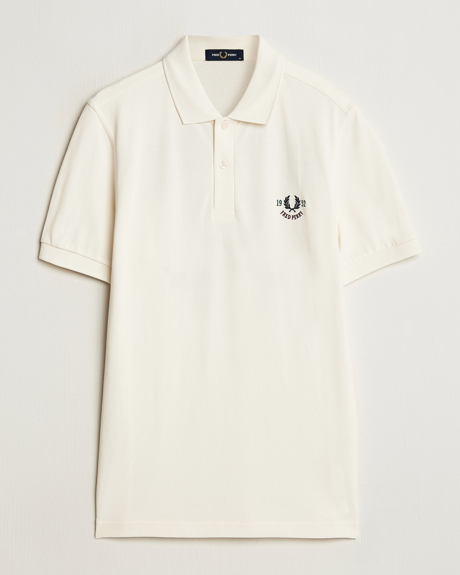 Herre | Pikéer | Fred Perry | Clubhouse Embroidered Polo Ecru
