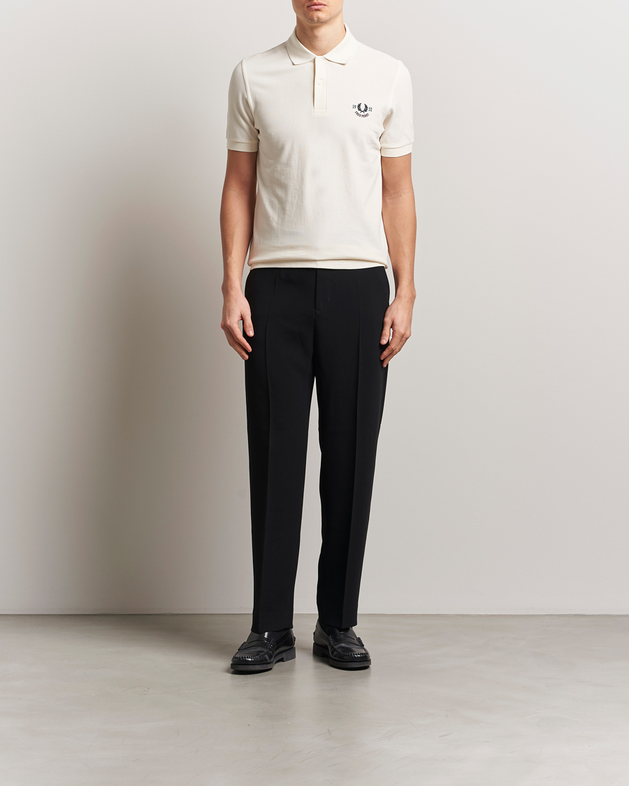 Herre | Pikéer | Fred Perry | Clubhouse Embroidered Polo Ecru