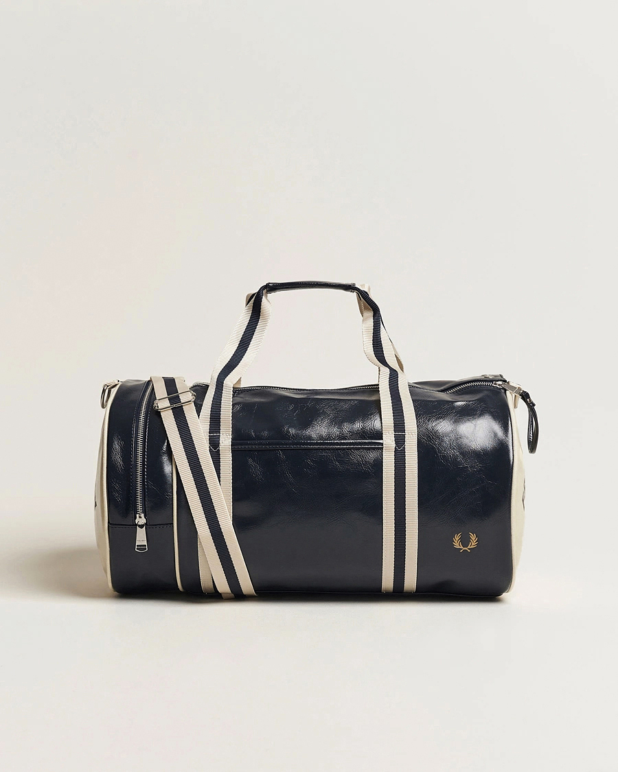 Herre | Vesker | Fred Perry | Classic Barrel Bag Navy/Ecru