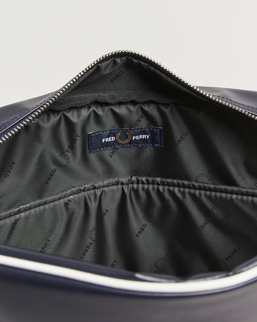 Herre | Fred Perry Classic Shoulder Bag Navy/Ecru | Fred Perry | Classic Shoulder Bag Navy/Ecru