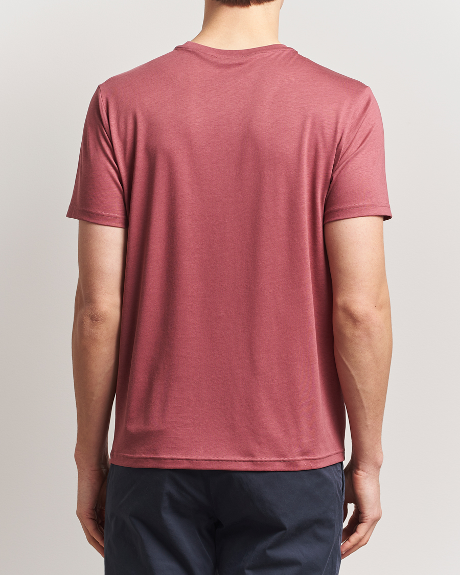 Herre | T-Shirts | Oscar Jacobson | Kim Cotton/Tencel T-Shirt Rasberry