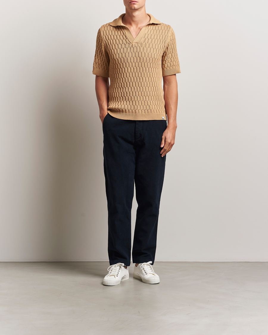 Herre | Pikéer | Peregrine | Cove Knitted Cotton Polo Shirt Sand