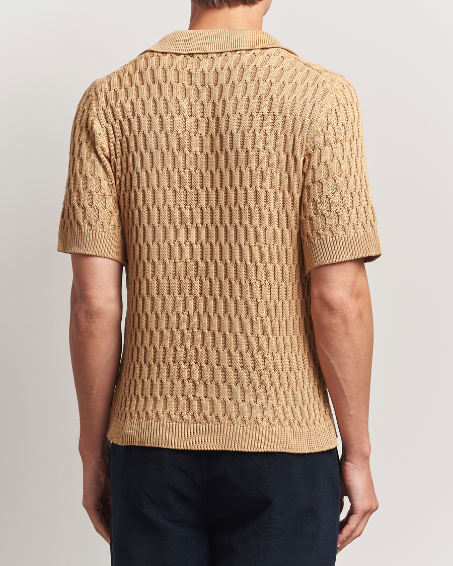 Herre | Pikéer | Peregrine | Cove Knitted Cotton Polo Shirt Sand