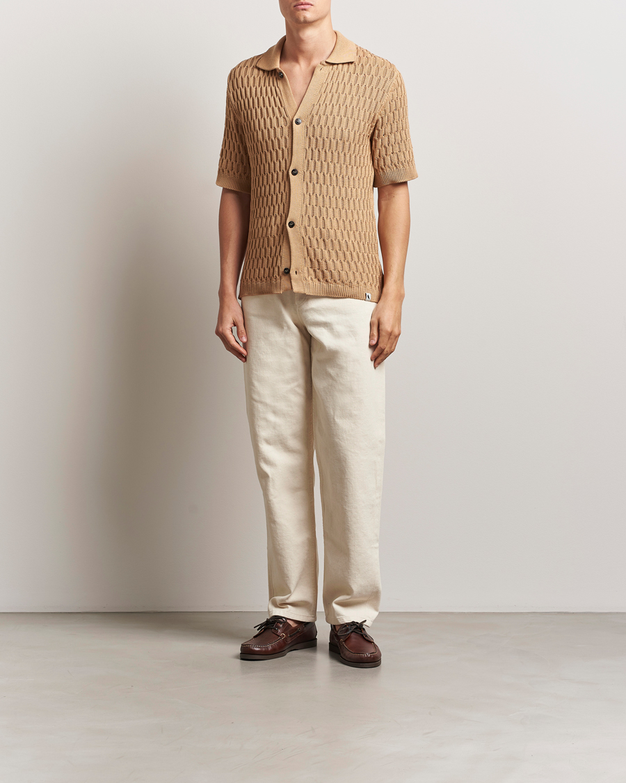 Herre | Skjorter | Peregrine | Cove Knitted Short Sleeve Shirt Sand