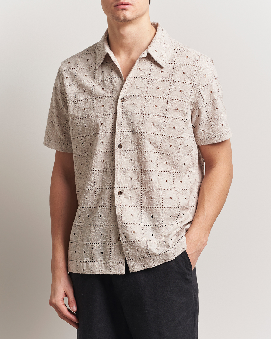 Herre | Skjorter | LES DEUX | Hector Anglaise Short Sleeve Shirt Light Sand