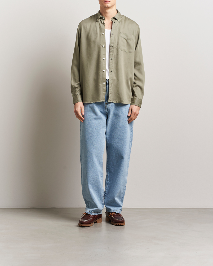 Herre | Skjorter | LES DEUX | Kent Tencel Shirt Lichen Green