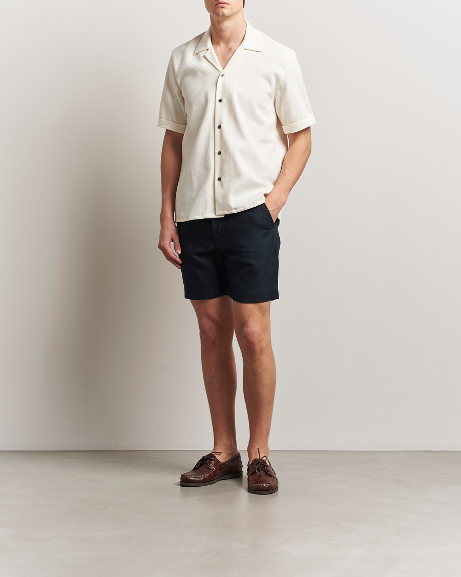 Herre | Skjorter | Peregrine | Quay Cuban Collar Shirt White