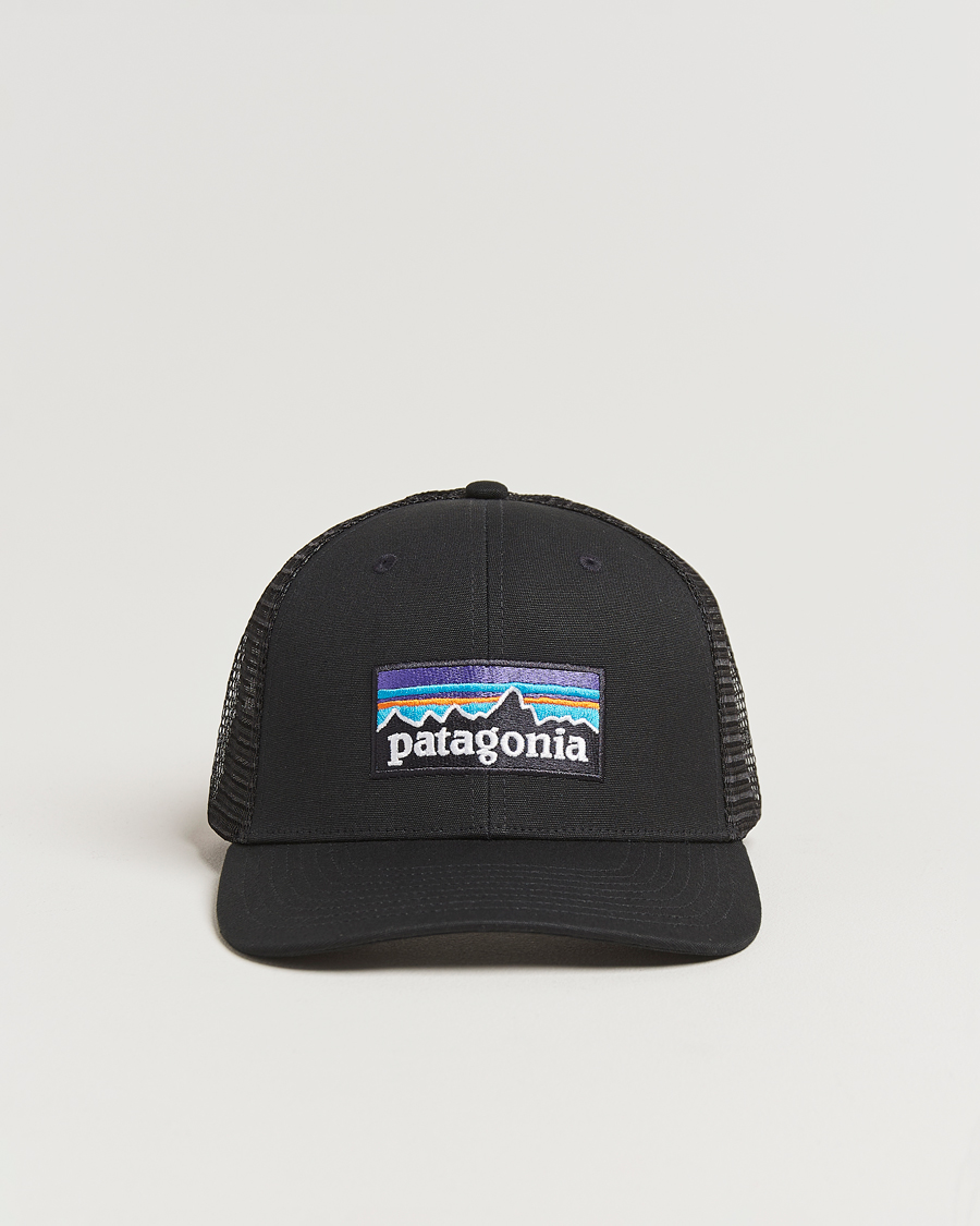 Herre | Hatter og capser | Patagonia | P-6 Logo Trucker Hat Black