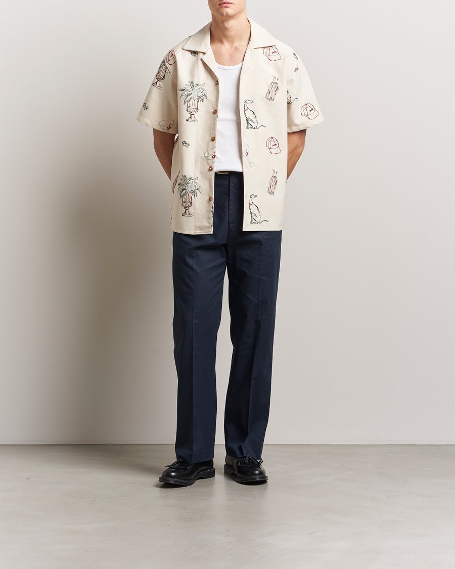 Herre | Skjorter | Drôle de Monsieur | Embroidered Country Club Shirt Ecru