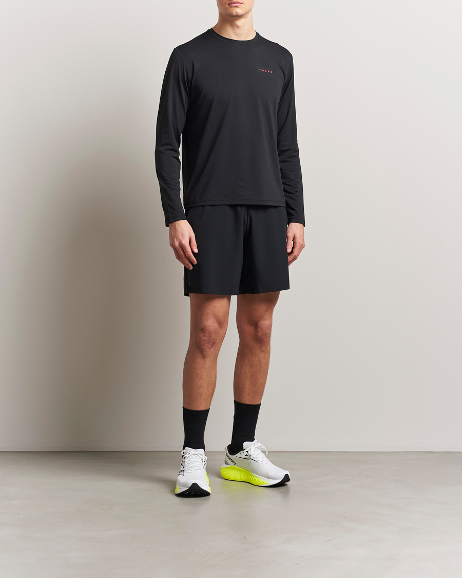 Herre | T-Shirts | Falke Sport | Perform Better Longsleeve T-Shirt Black