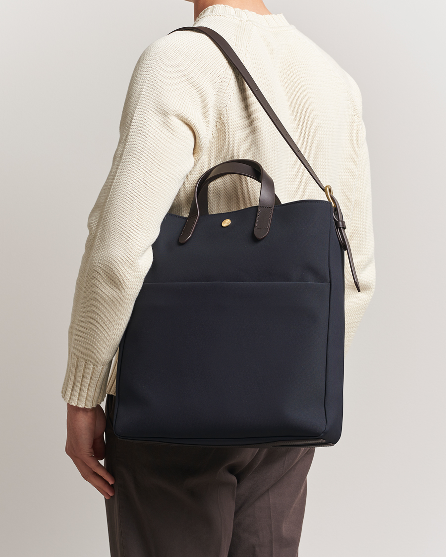 Herre | Vesker | Mismo | M/S Field Tote Navy/Dark Brown