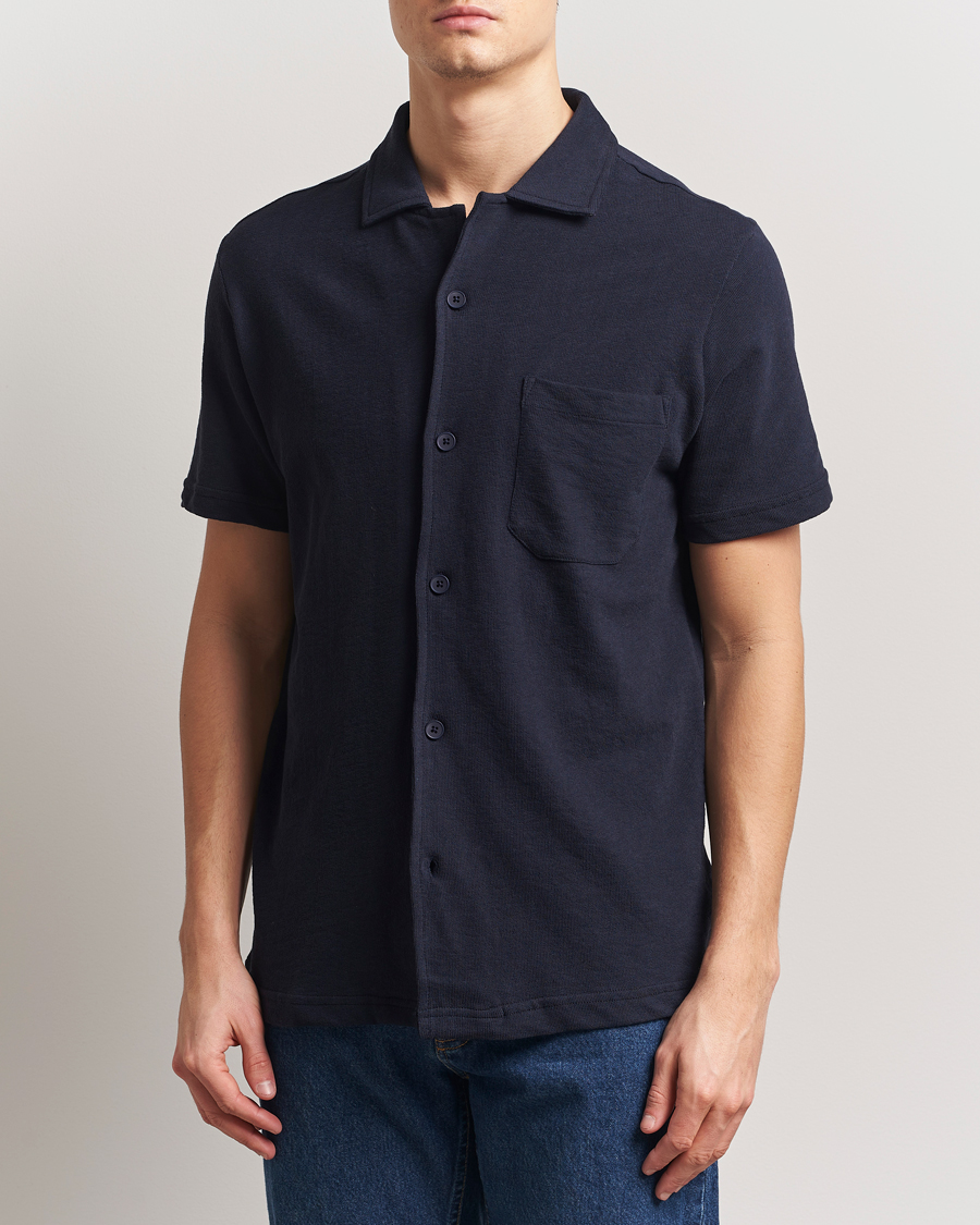 Herre | Skjorter | KnowledgeCotton Apparel | Short Sleeve Boucle Shirt Night Sky