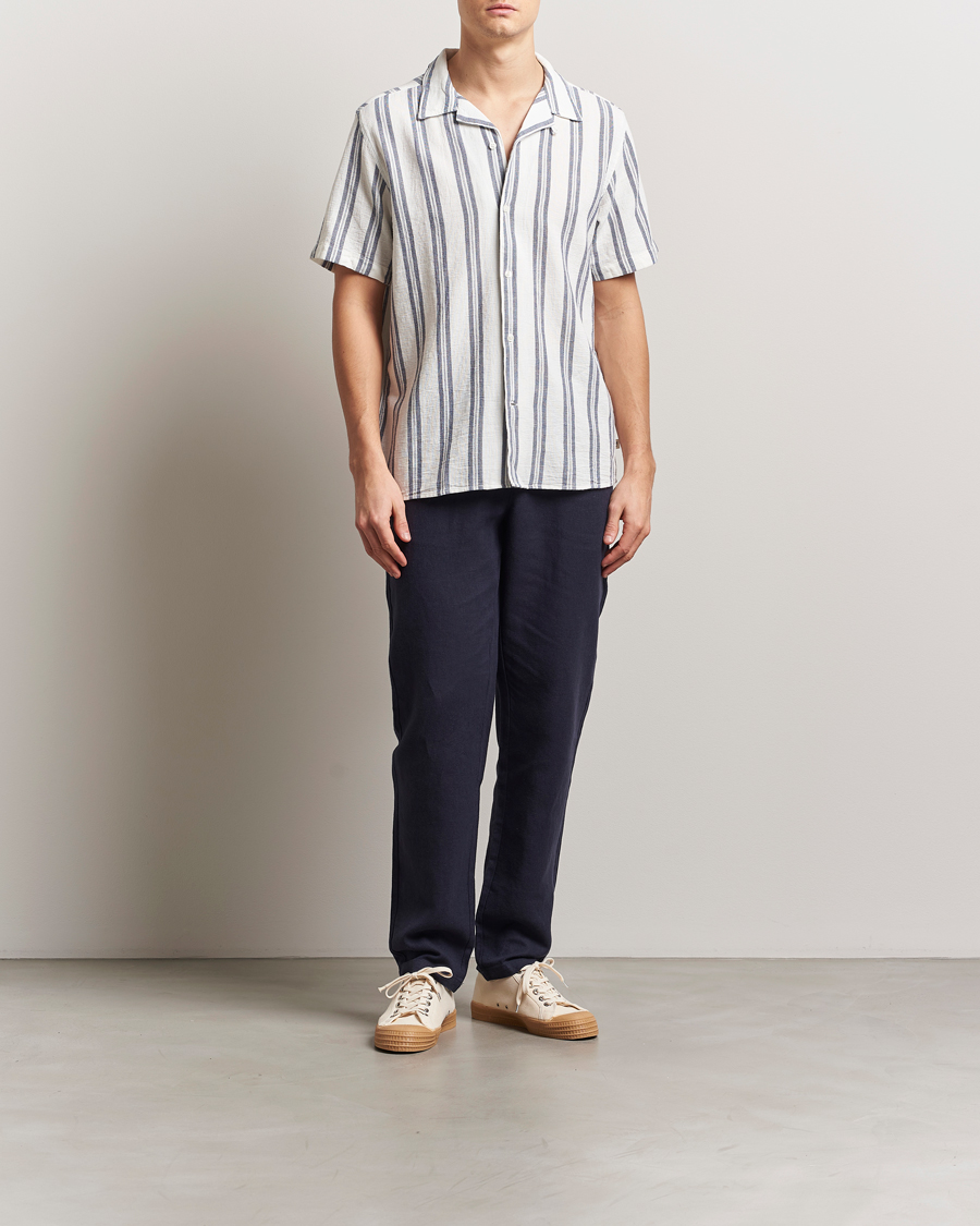 Herre | Skjorter | KnowledgeCotton Apparel | Box Short Sleeve Stripe Shirt Blue