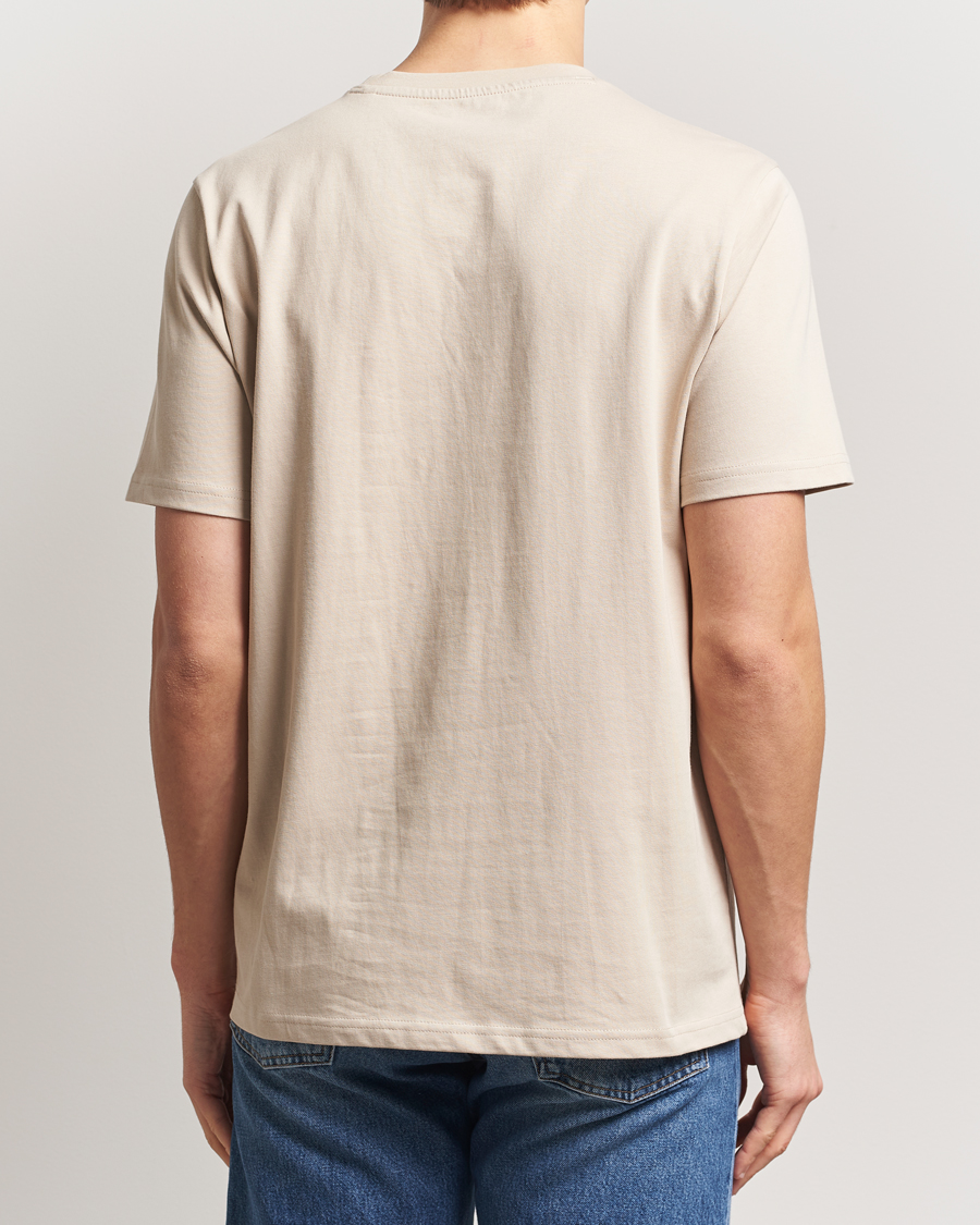 Herre | T-Shirts | KnowledgeCotton Apparel | Loake Badge T-Shirt Beige