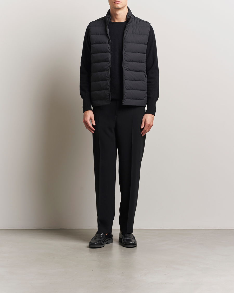 Herre | Vester | Scandinavian Edition | Ratio II Lightweight Padded Vest Carbon