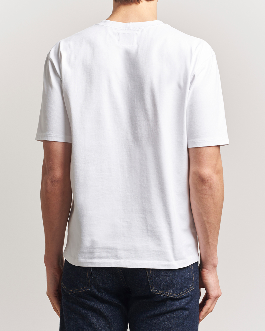 Herre | T-Shirts | Drake's | Elephant Graphic Print Hiking T-Shirt Ecru