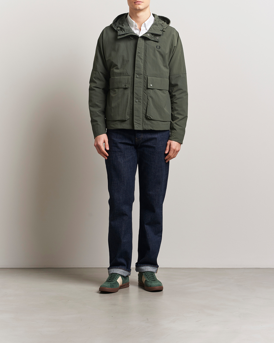 Herre | Jakker | Fred Perry | Cropped Hooded Fishing Parka Field Green