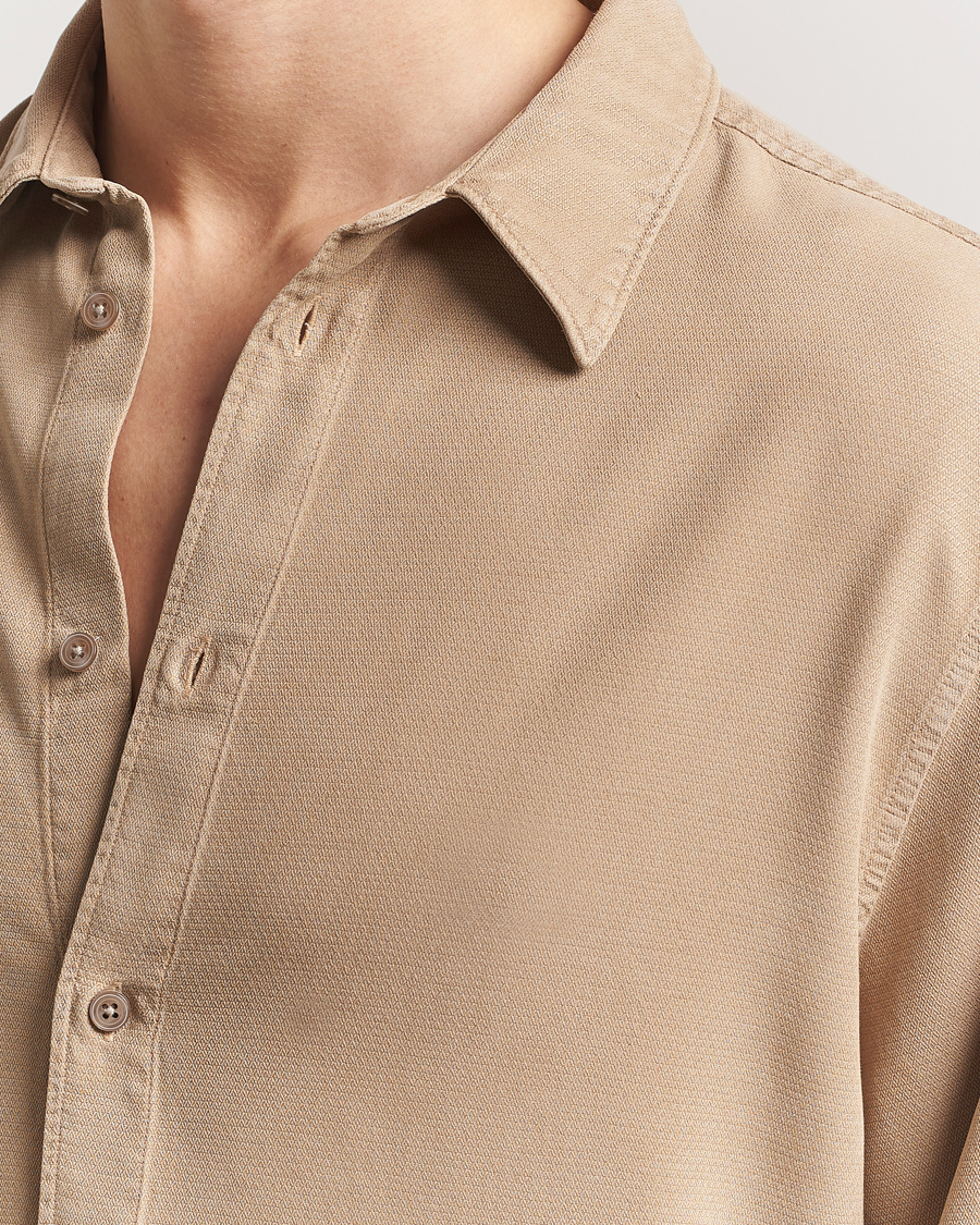 Herre | Skjorter | J.Lindeberg | Garment Dyed Structure Tencel Shirt Khaki